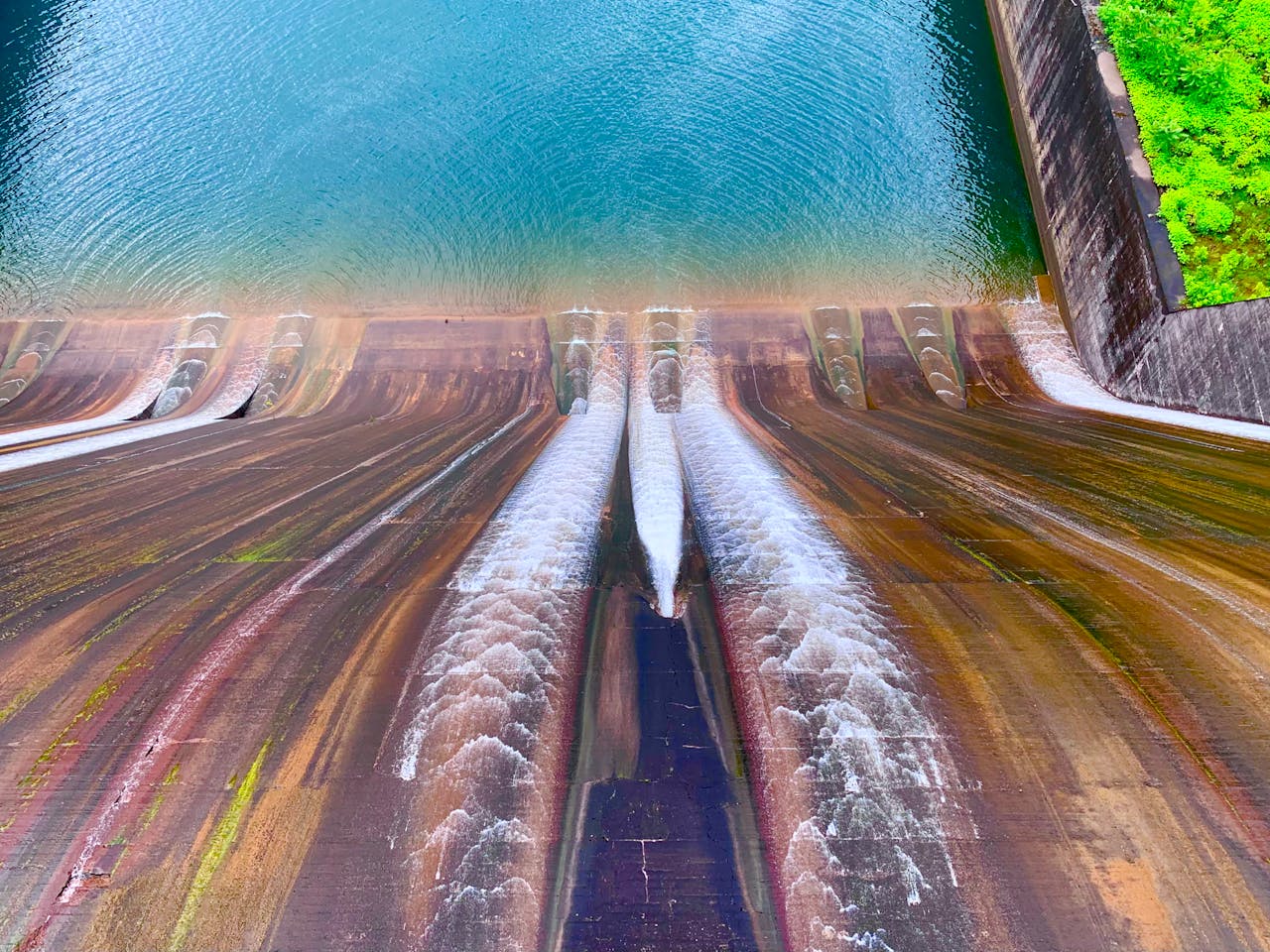 Water Quality and Erosion Control of TN - Dam Image